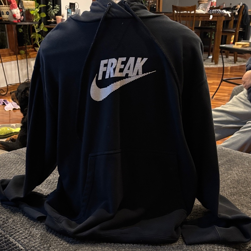 Nike Men's Black 'Freak' Hoodie